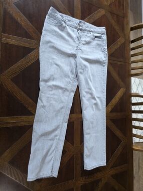 Chico’s So Lifting Gray Slim Leg Jeans Regular Size 16 (Chicos Size 3)